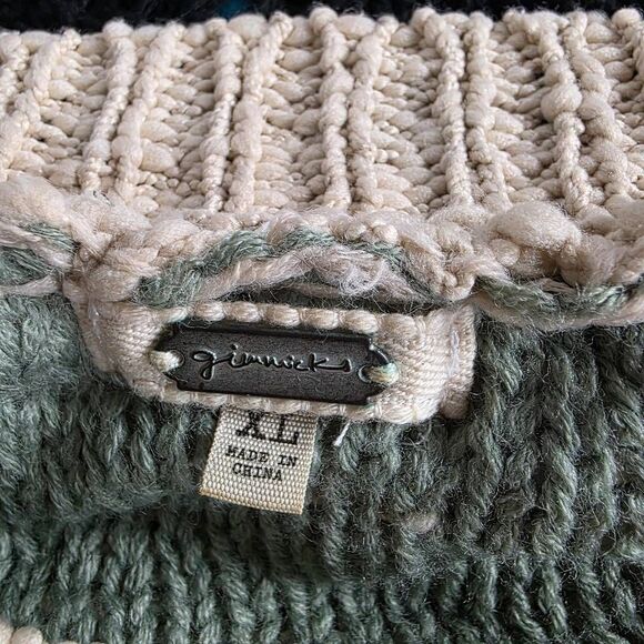 Gimmicks by BKE Distressed Open Knit Sweater XL - Picture 5 of 7